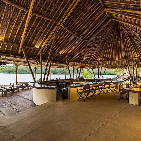 Menjangan Dynasty Resort Pemuteran Esterno foto