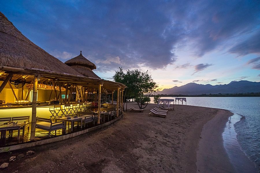 Menjangan Dynasty Resort Pemuteran Esterno foto