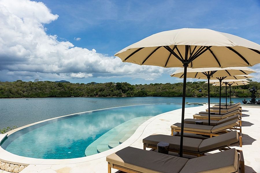 Menjangan Dynasty Resort Pemuteran Esterno foto